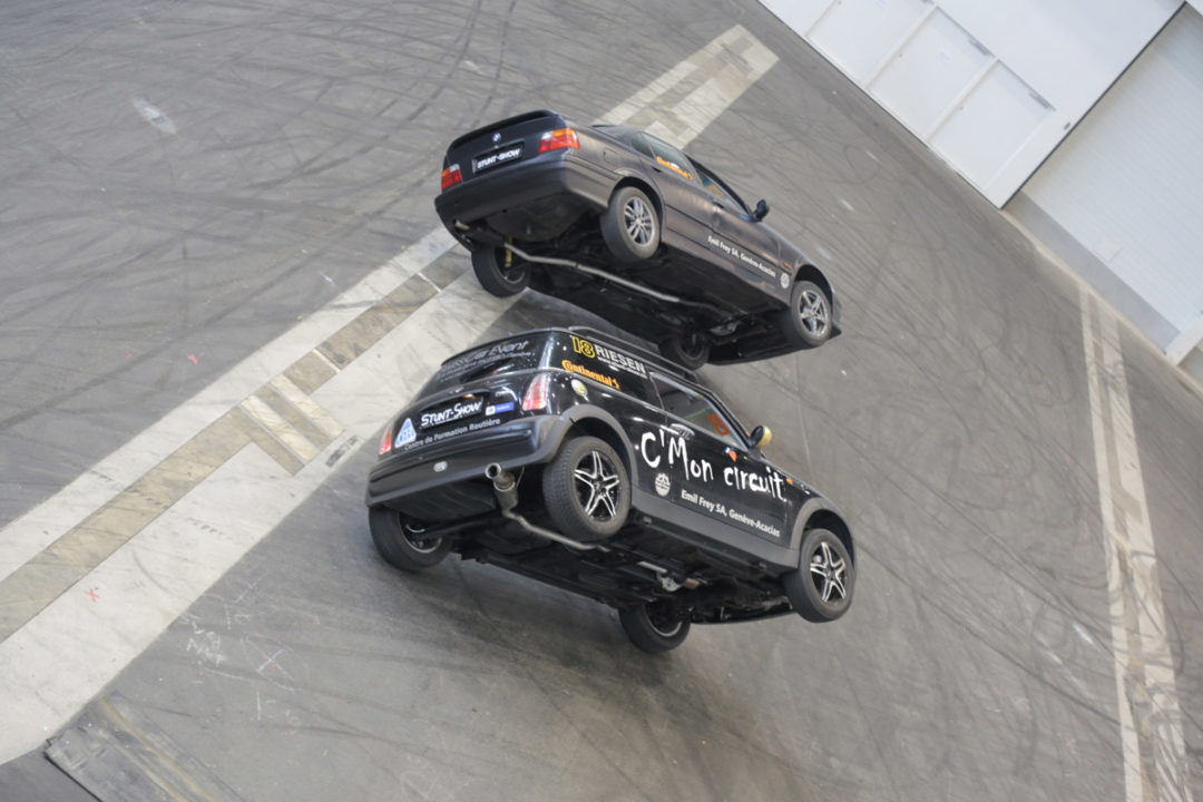 Car Acrobatics And Stunt Show - Car stunt Team Bourny